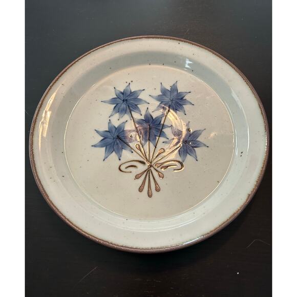 Dansk Wildfloweer NR Niels Refsgaard Denmark 8 1/2" Dinner Plate Replacement - Picture 1 of 4